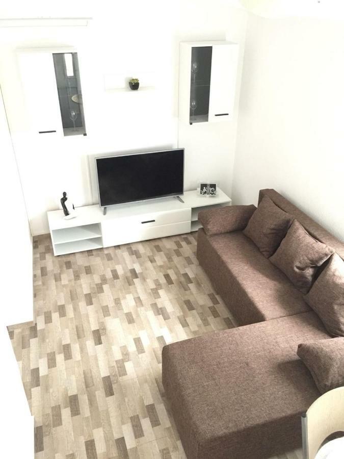 Apartman Luce Apartment Бибине Екстериор снимка